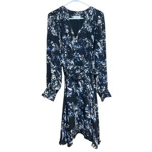 Parker Long sleeve floral belted dress. 100% silk size M